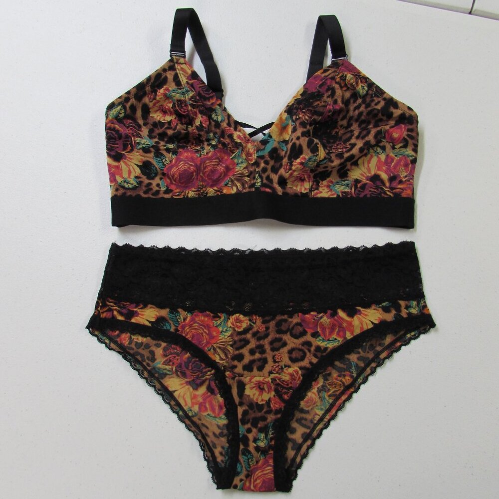 Torrid Curve Buxy Bralette Floral Leopard 36DD NWOT